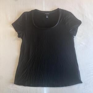 White House Black Market Women's Black Short Sleeve Crew Neck Blouse Size L